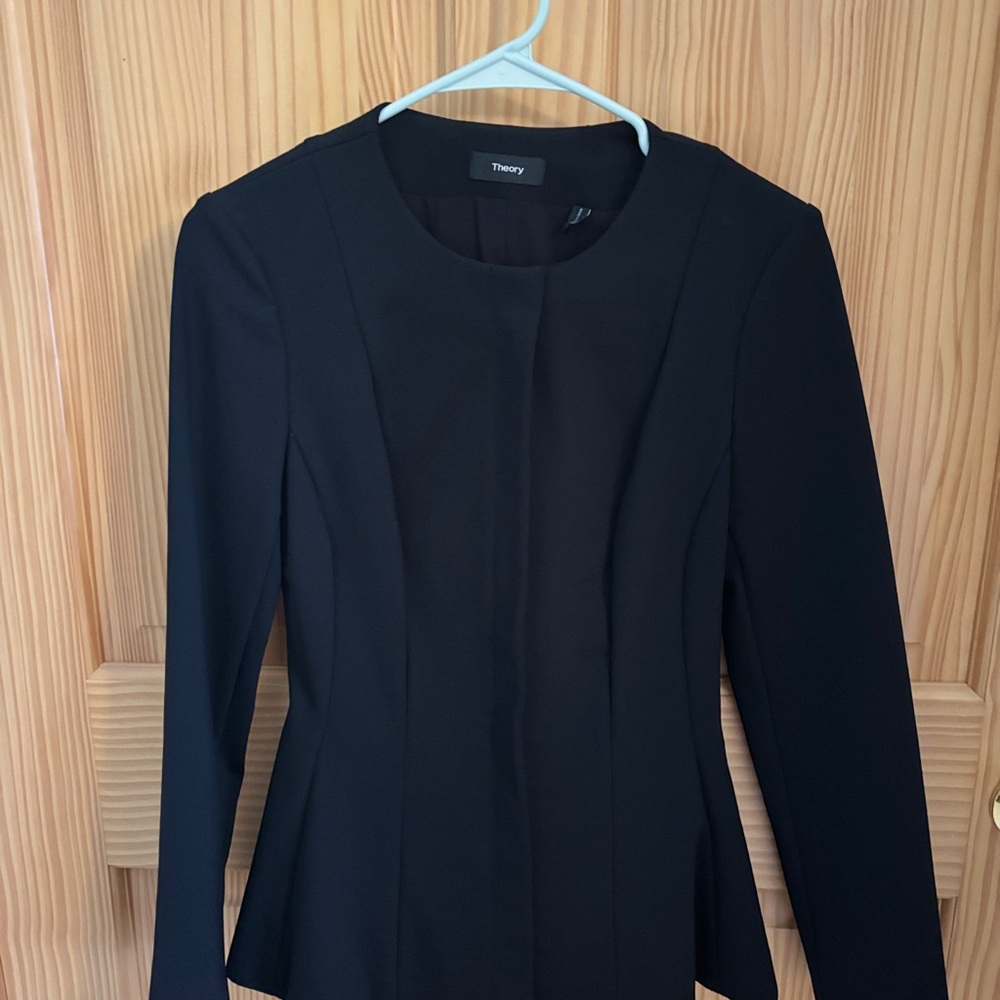 Theory Women's Elegant Black Blazer